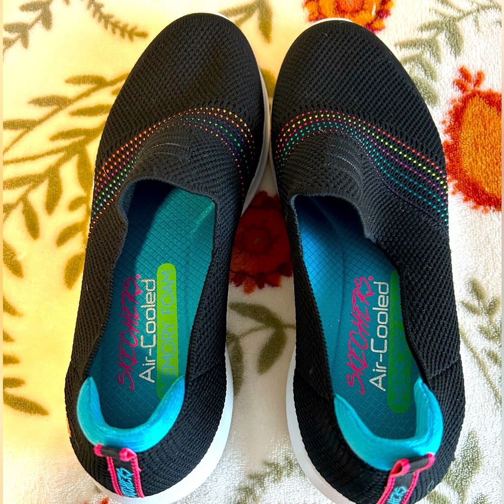 Skechers Air-Cooled Memory Foam Tennis Shoes